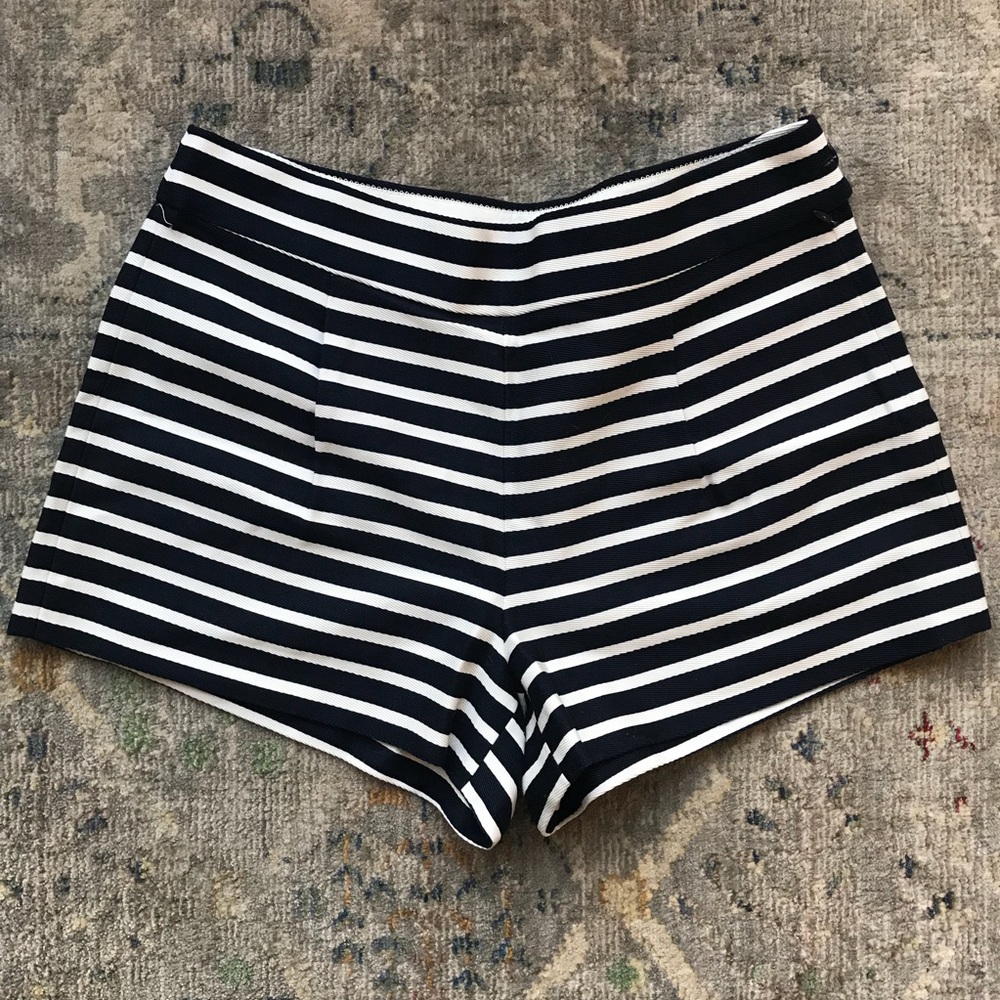 J crew women’s blue white striped shorts size 8